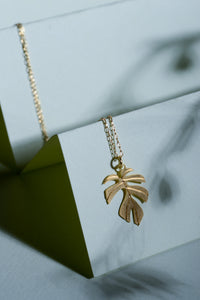 Monstera Minima Necklace