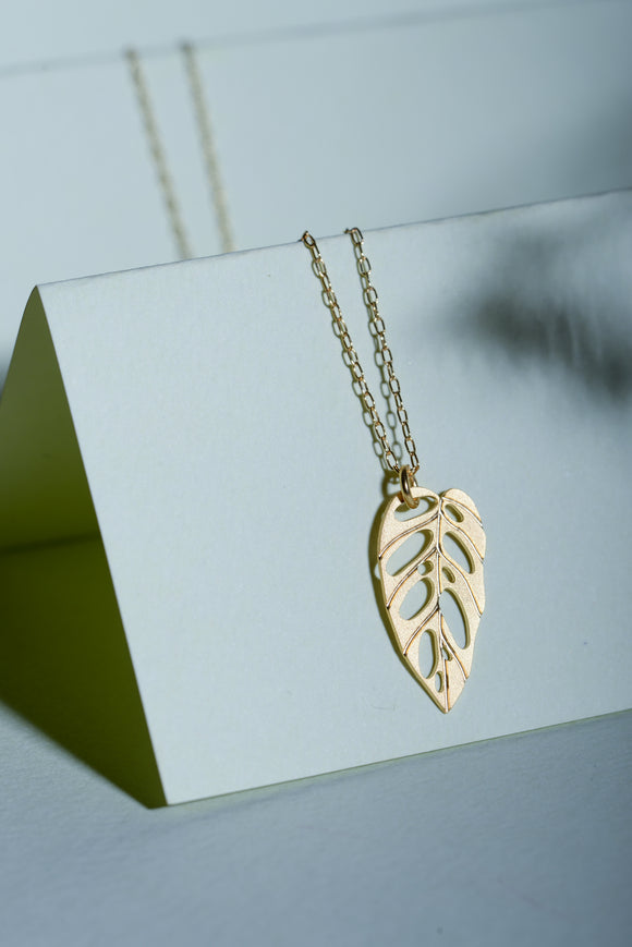 Monstera Adansonii Necklace, Monstera monkey necklace