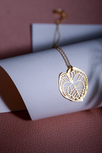 Anthurium Clarinervium Necklace