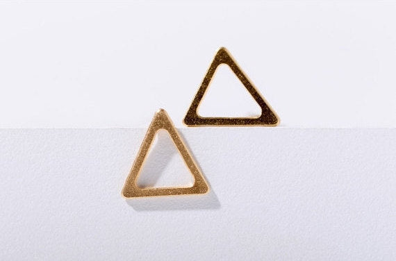 Triangles stud earrings