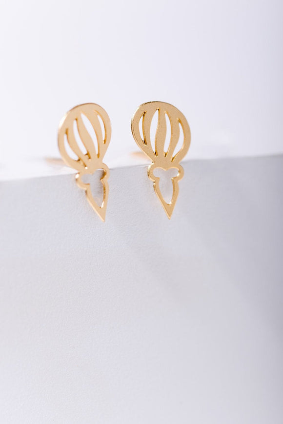 Pony tale stud earrings